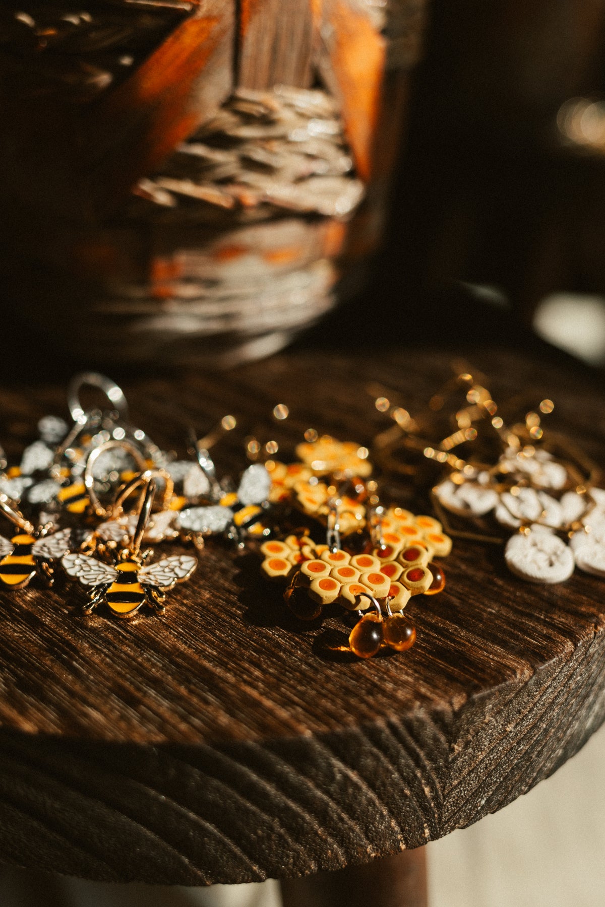 Honeycomb Hangers