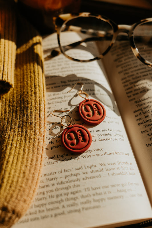 Platform 9 3/4 - Dangle