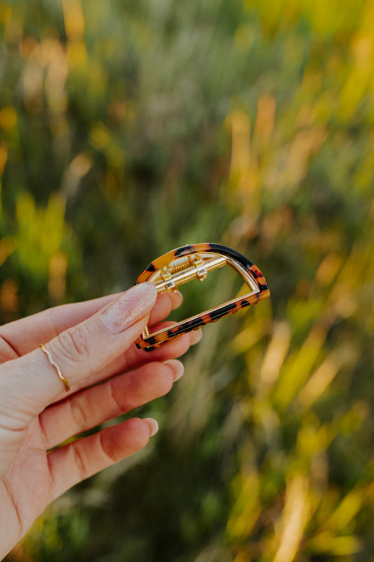 Tortoise Halfmoon Claw Clip