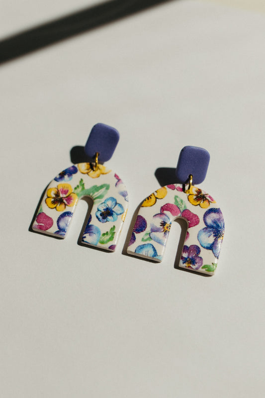 Pocketful of Pansies