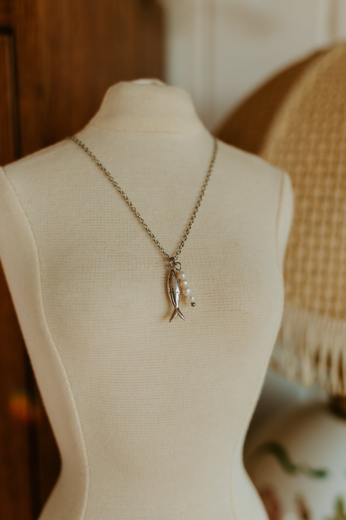 18" Bait & Pearl Necklace